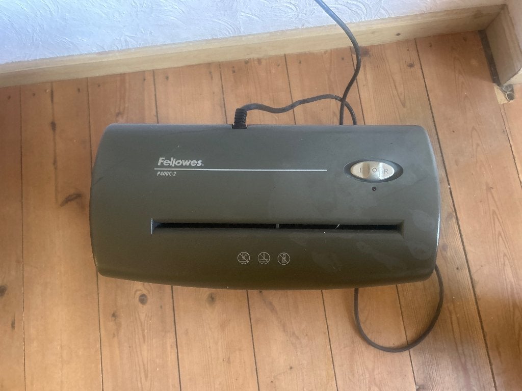 Papierversnipperaar, Diversen, Bureau-accessoires, Gebruikt, Ophalen of Verzenden