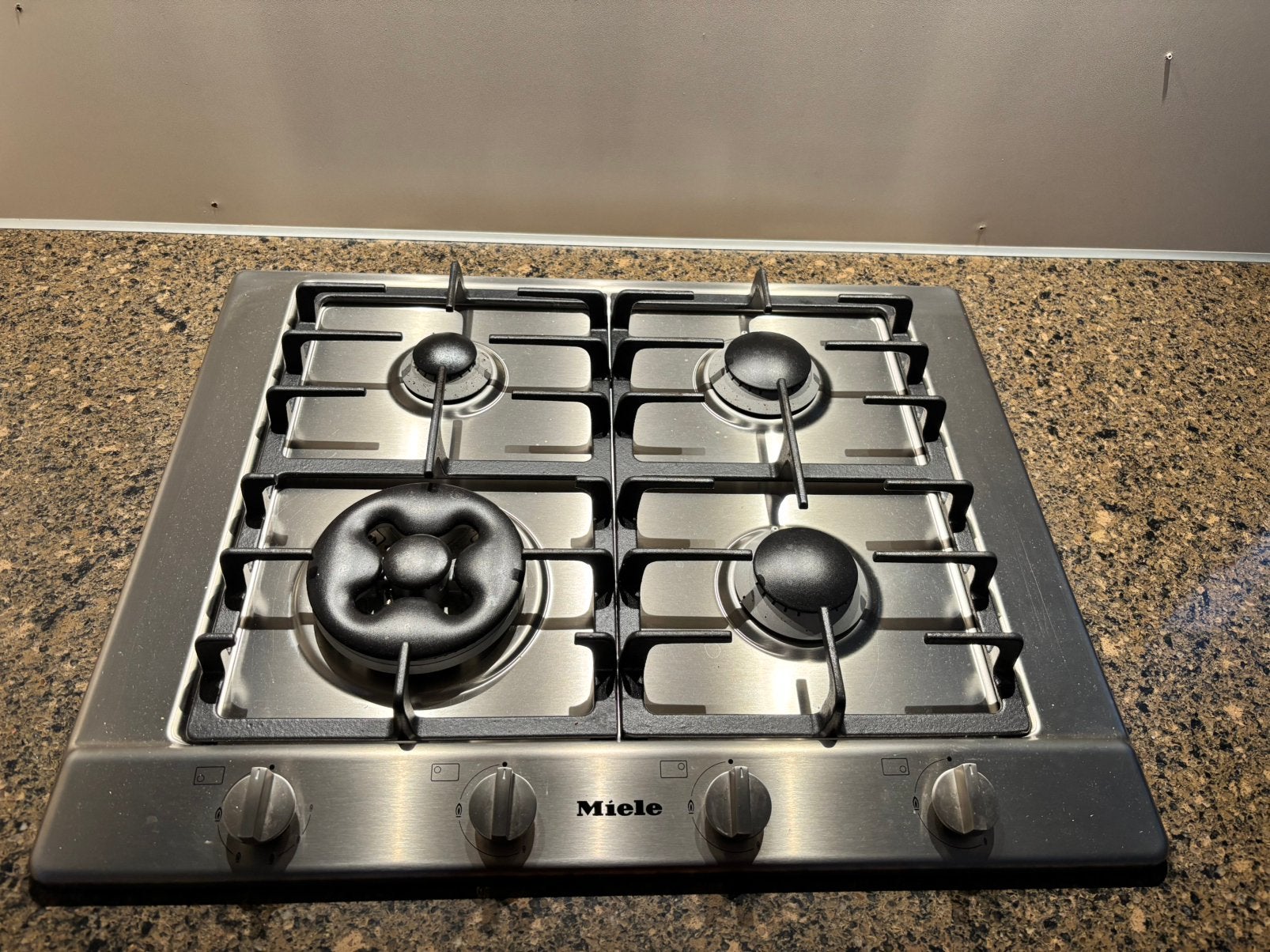 Miele KM2014GED gaskookplaat - Inbouw - 4 kookzones, Witgoed en Apparatuur, Ophalen, Gebruikt, 4 kookzones, Inbouw