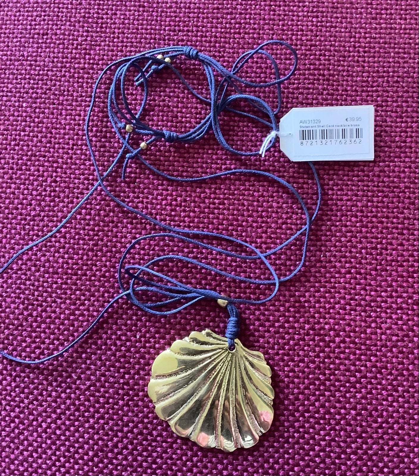 a beautiful Story Schelp koord ketting handgemaakt, Nieuw, Ophalen of Verzenden, Goud, Overige materialen