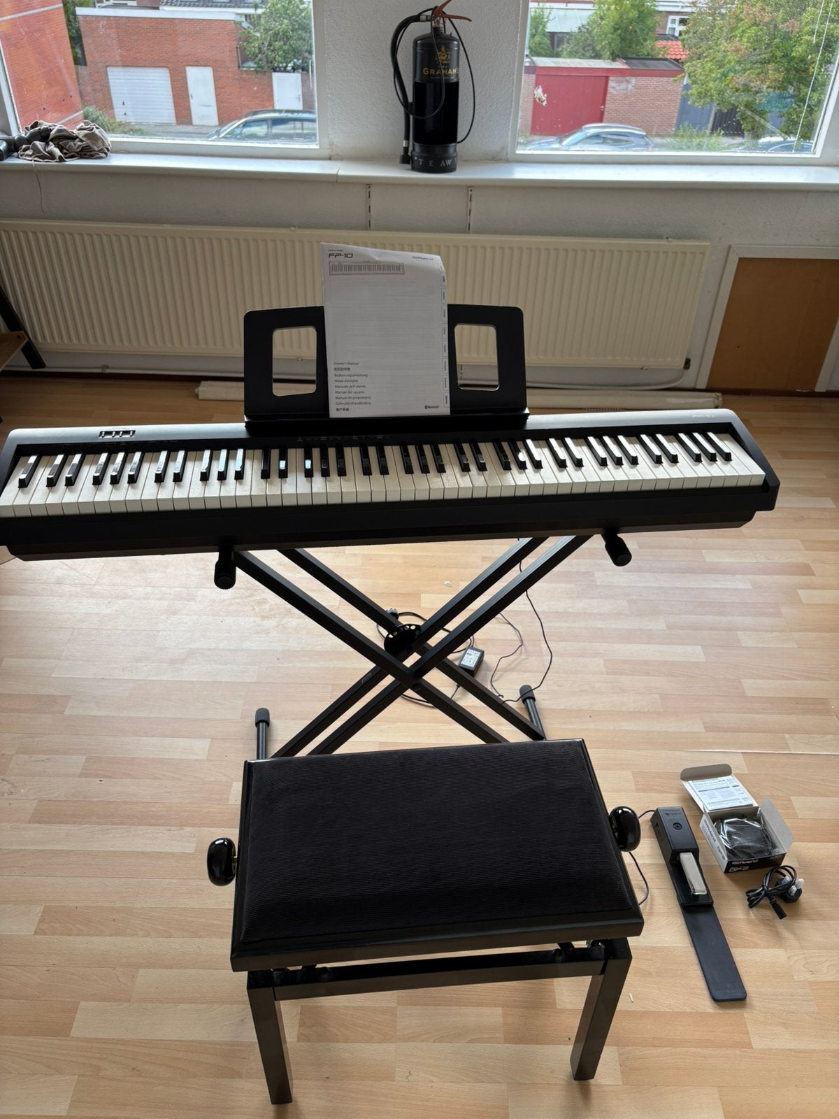 Roland fp-10 elektrische piano, Muziek en Instrumenten, Keyboards, Ophalen, Zo goed als nieuw, 88 toetsen, Roland