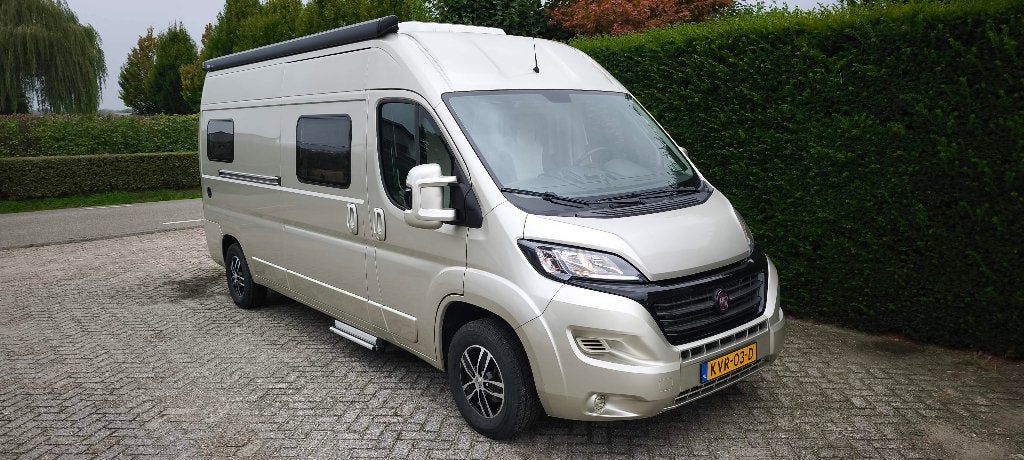 Knaus Boxstar 600 Platinum Automaat Nieuwstaat !!, Caravans en Kamperen, Automaat, Luifel, Ringverwarming, Fiat