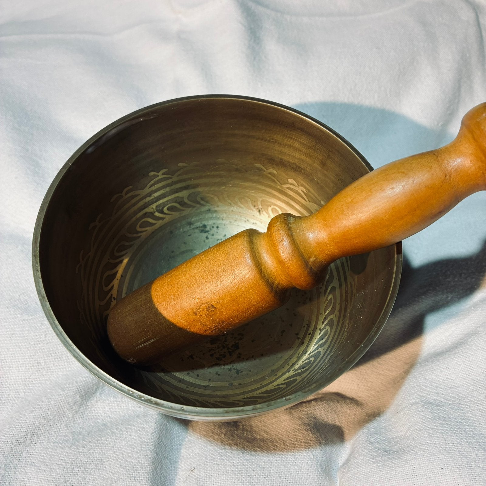 Zware klankschaal met kussen en slaghout, Gebruikt, Overige soorten, Ophalen of Verzenden, X
