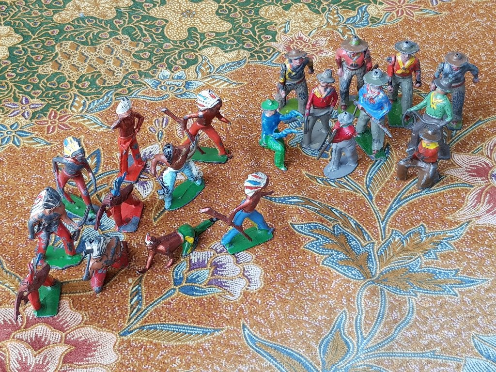 20 cowboys en Indianen mooi oud Engels speelgoed van tin., Antiek en Kunst, Antiek | Speelgoed, Ophalen of Verzenden