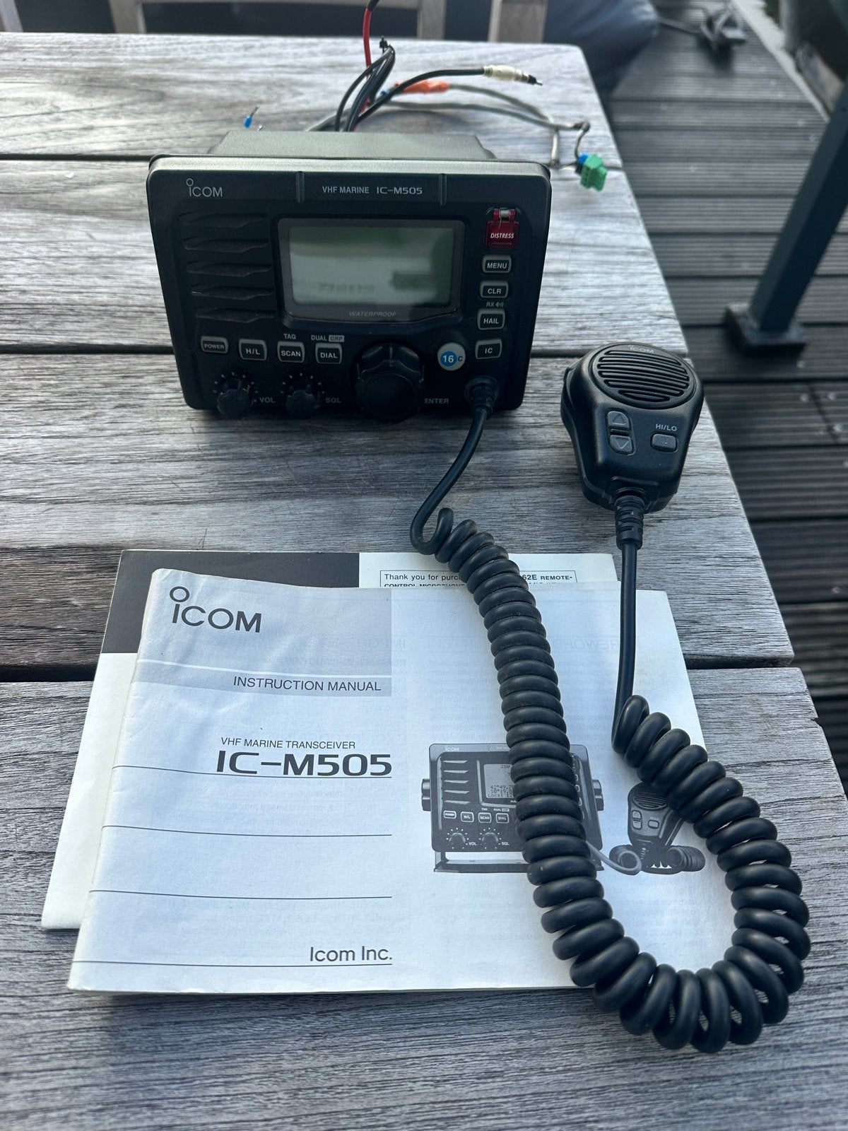 Icom IC-M505 Marifoon met handleiding en microfoon, Ophalen of Verzenden, Zo goed als nieuw, Zender en Ontvanger