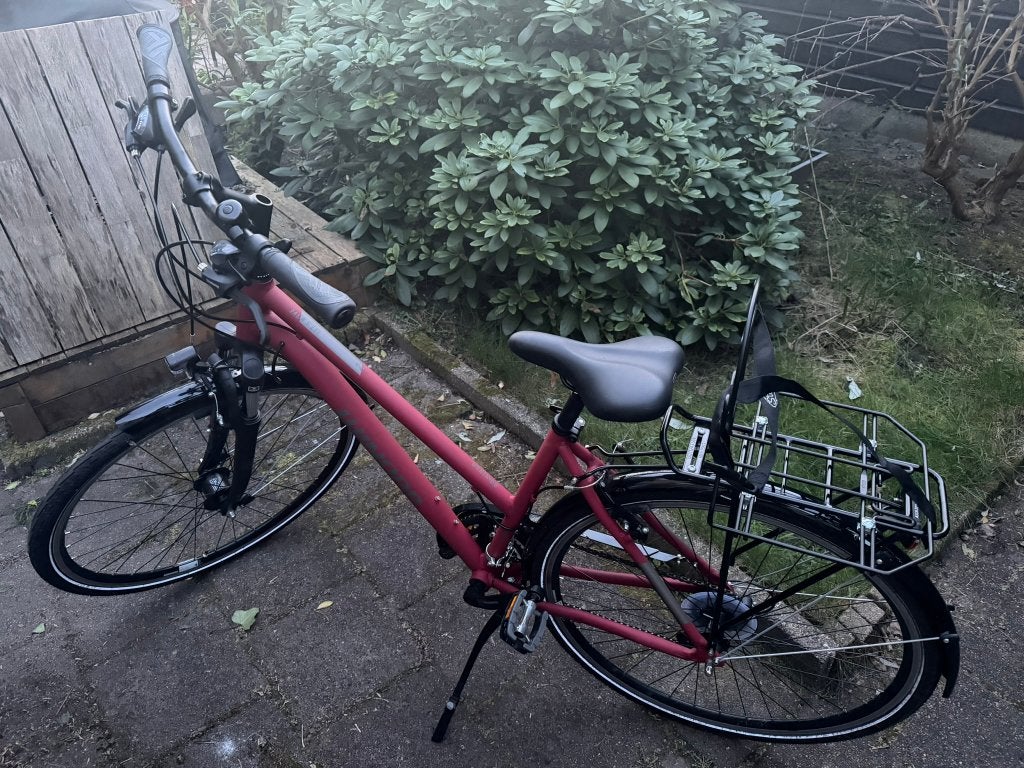 Bijna nieuwe dames fiets 28 inch, 21 versnellingen, Fietsen en Brommers, Fietsen | Dames | Damesfietsen, Velgrem, 47 tot 50 cm