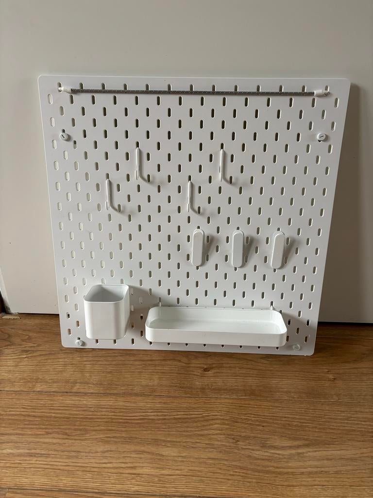 IKEA Skadis ophangbord 56x56 cm met toebehoren, Huis en Inrichting, Ophalen, Gebruikt