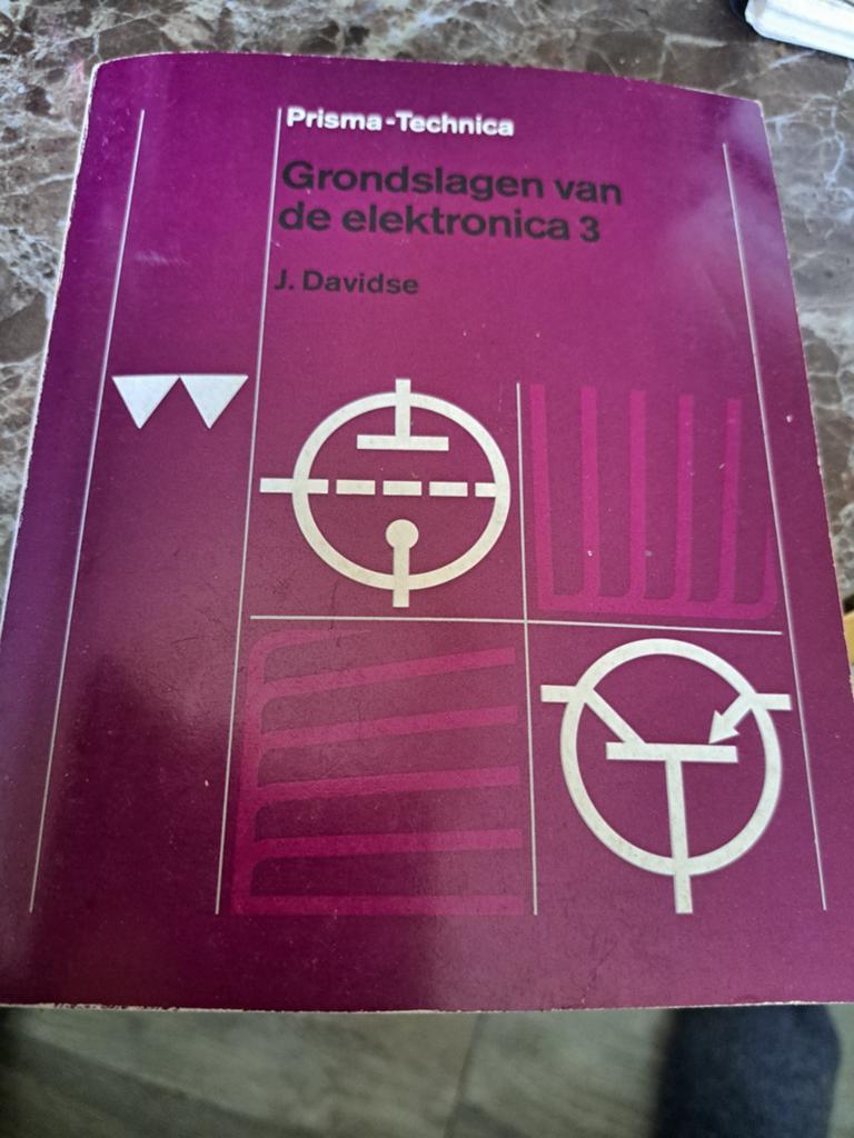 Prisma-Technica: Grondslagen van de elektronica 3, Ophalen of Verzenden, Gelezen, Elektrotechniek, J. Davidse