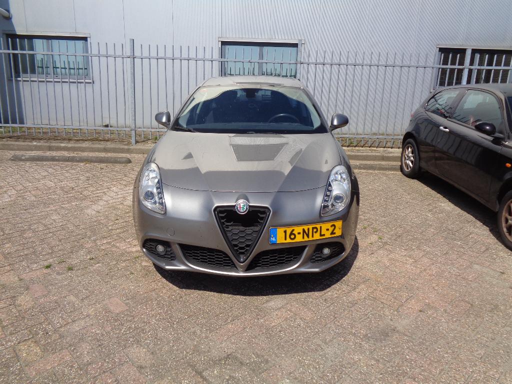 Onderdelen Alfa Romeo Giulietta 170 PK kleurnummer 318, Auto-onderdelen, Ophalen, Alfa Romeo