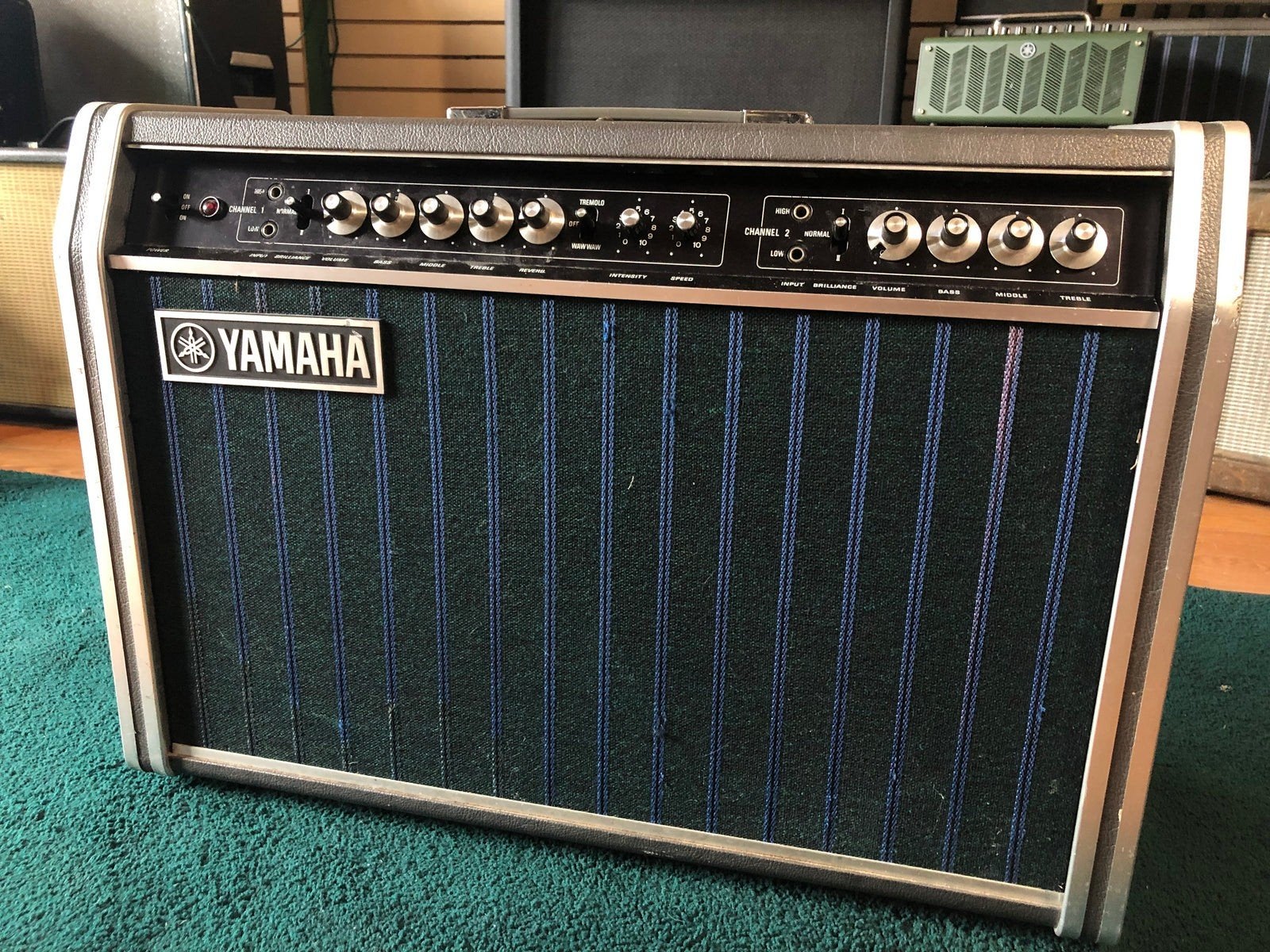 Yamaha YTA-95 Vintage 2x12 Gitaarversterker  1972/73, Ophalen, Gebruikt