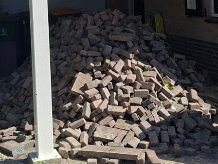 Gratis af te halen: ca. 25m2 gebruikte klinkers, Ophalen, Gebruikt, Klinkers, 10 m² of meer