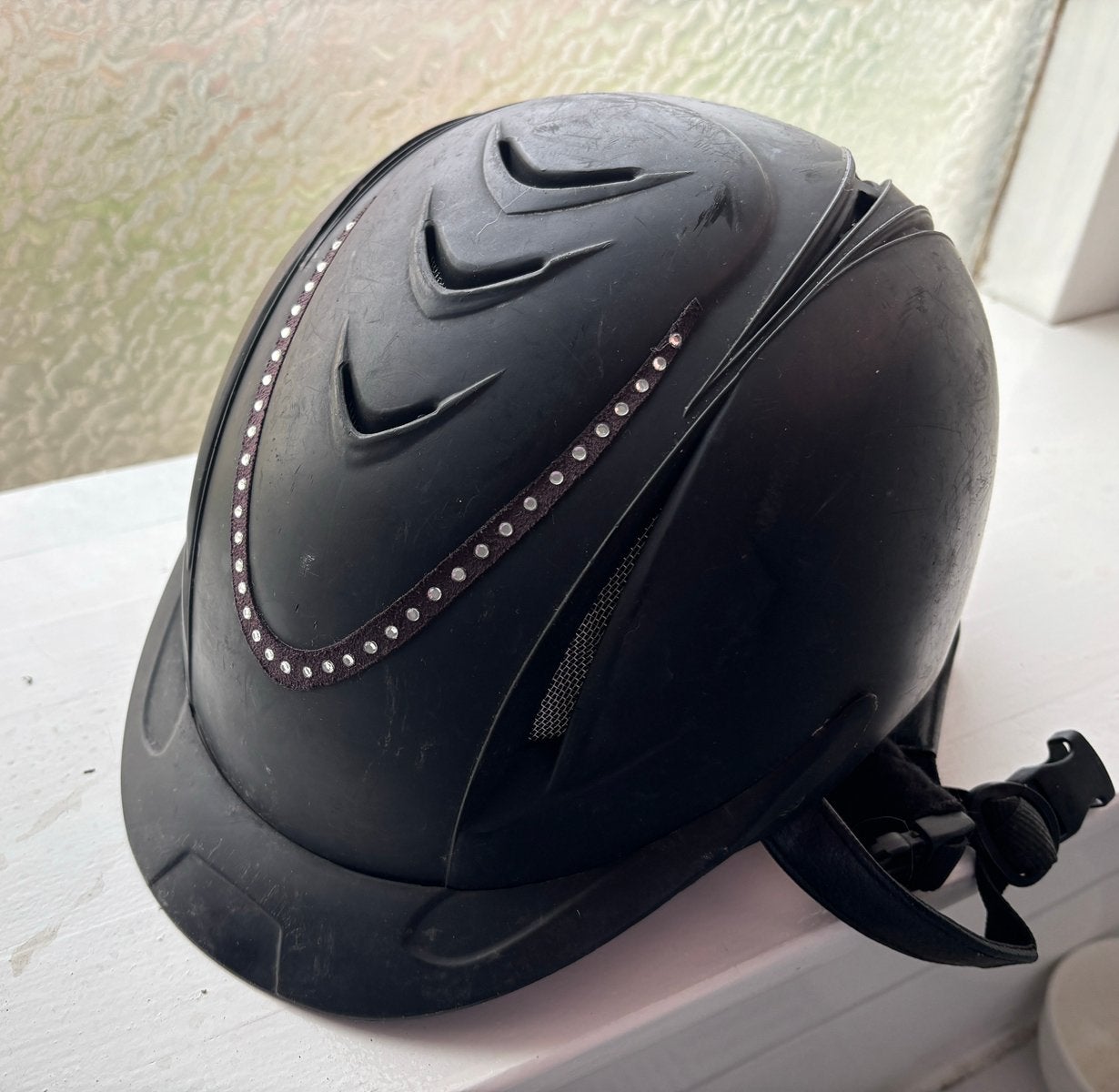 Cap Harry’s Horse met glitter steentjes, Ophalen of Verzenden, Zo goed als nieuw
