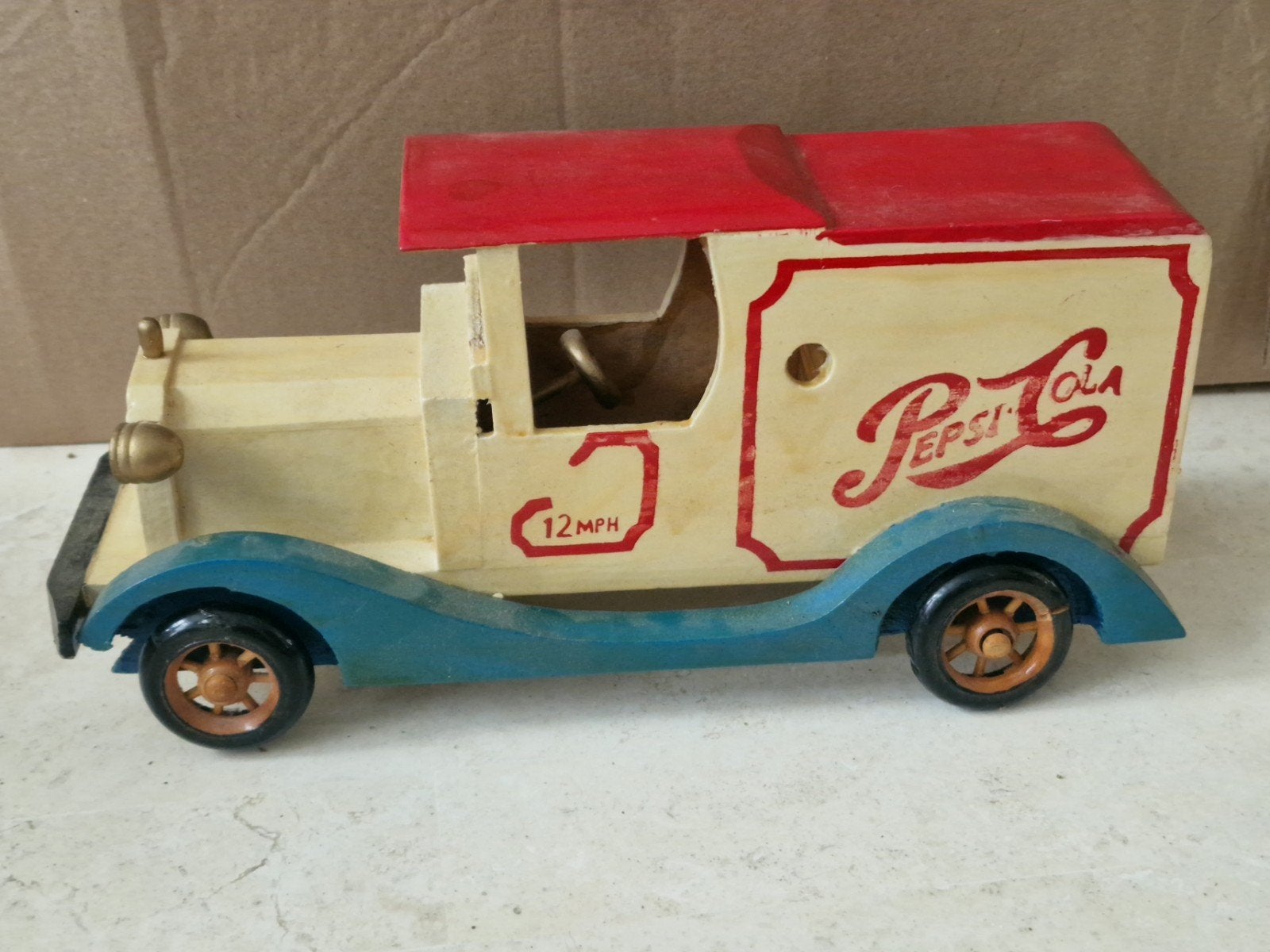 Vintage houten pepsi auto, Ophalen of Verzenden, Groter dan 1:32, Auto, Overige merken