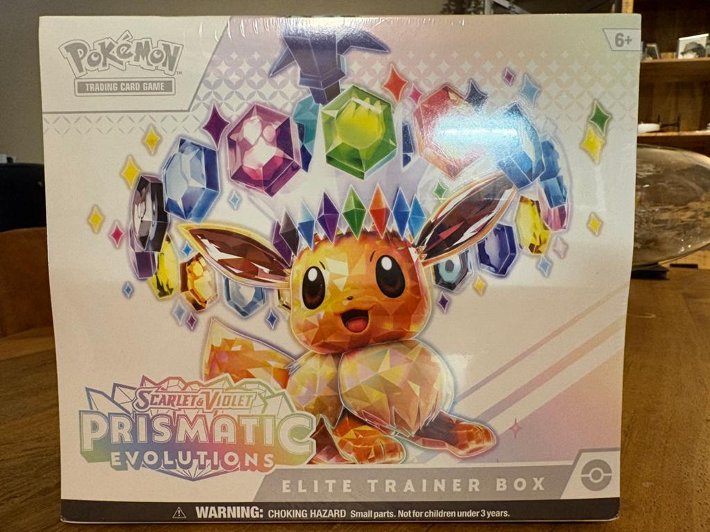 Sealed Prismatic Revolutions Elite trainer box, Ophalen, Nieuw, Boosterbox