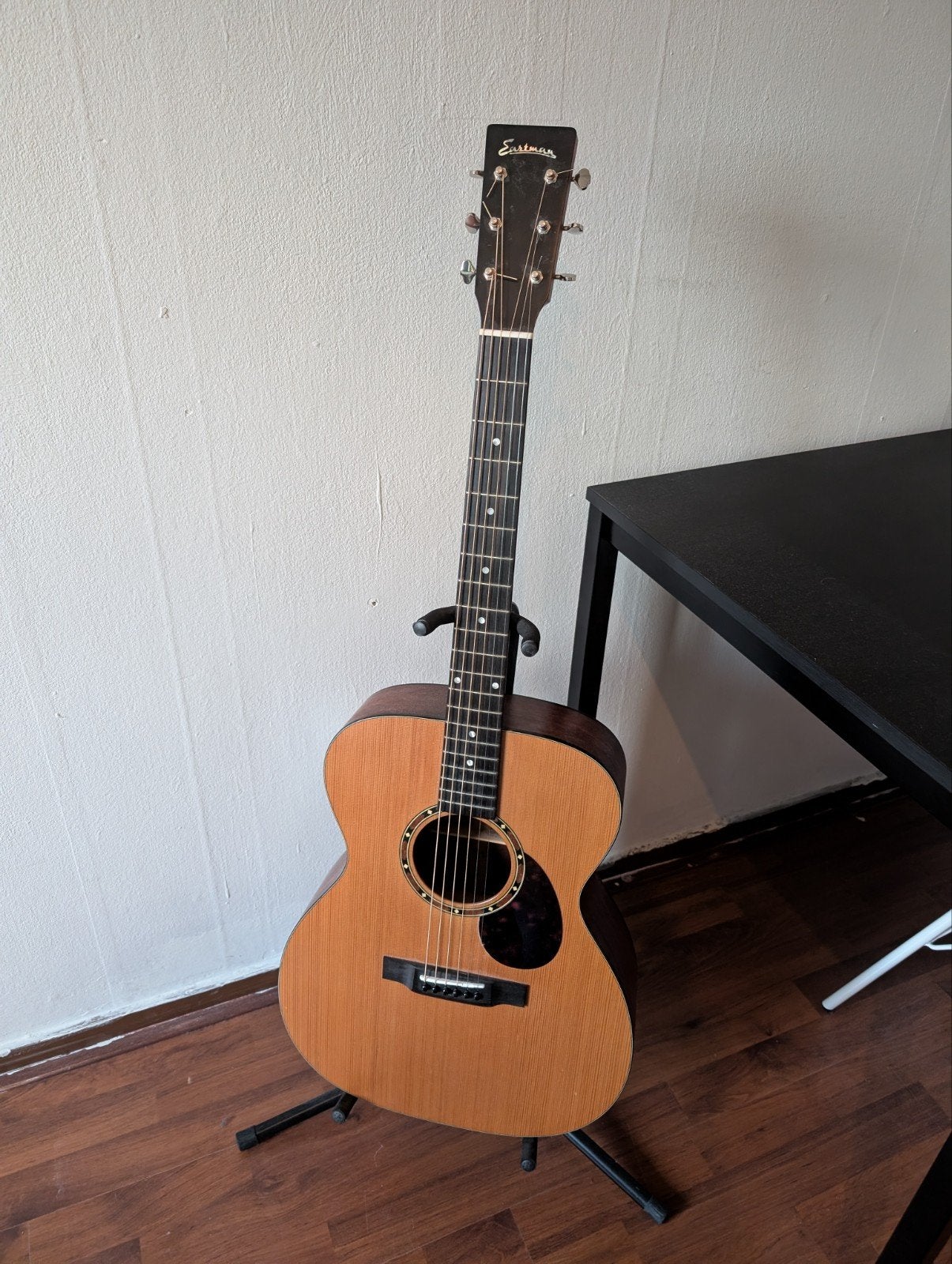 Eastman E2 OM-CD, Ophalen of Verzenden, Zo goed als nieuw, Western- of Steelstringgitaar