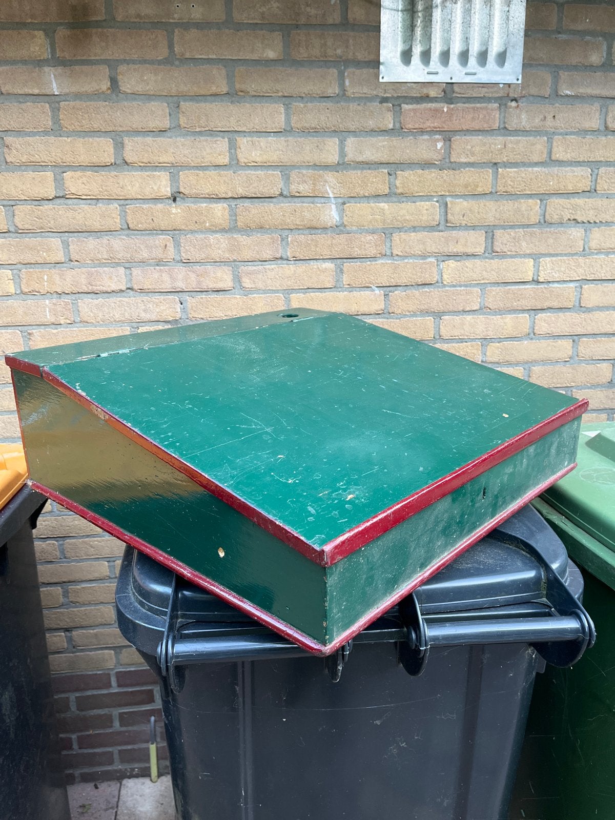Vintage houten lessenaar- Groen met rood, Antiek en Kunst, Ophalen