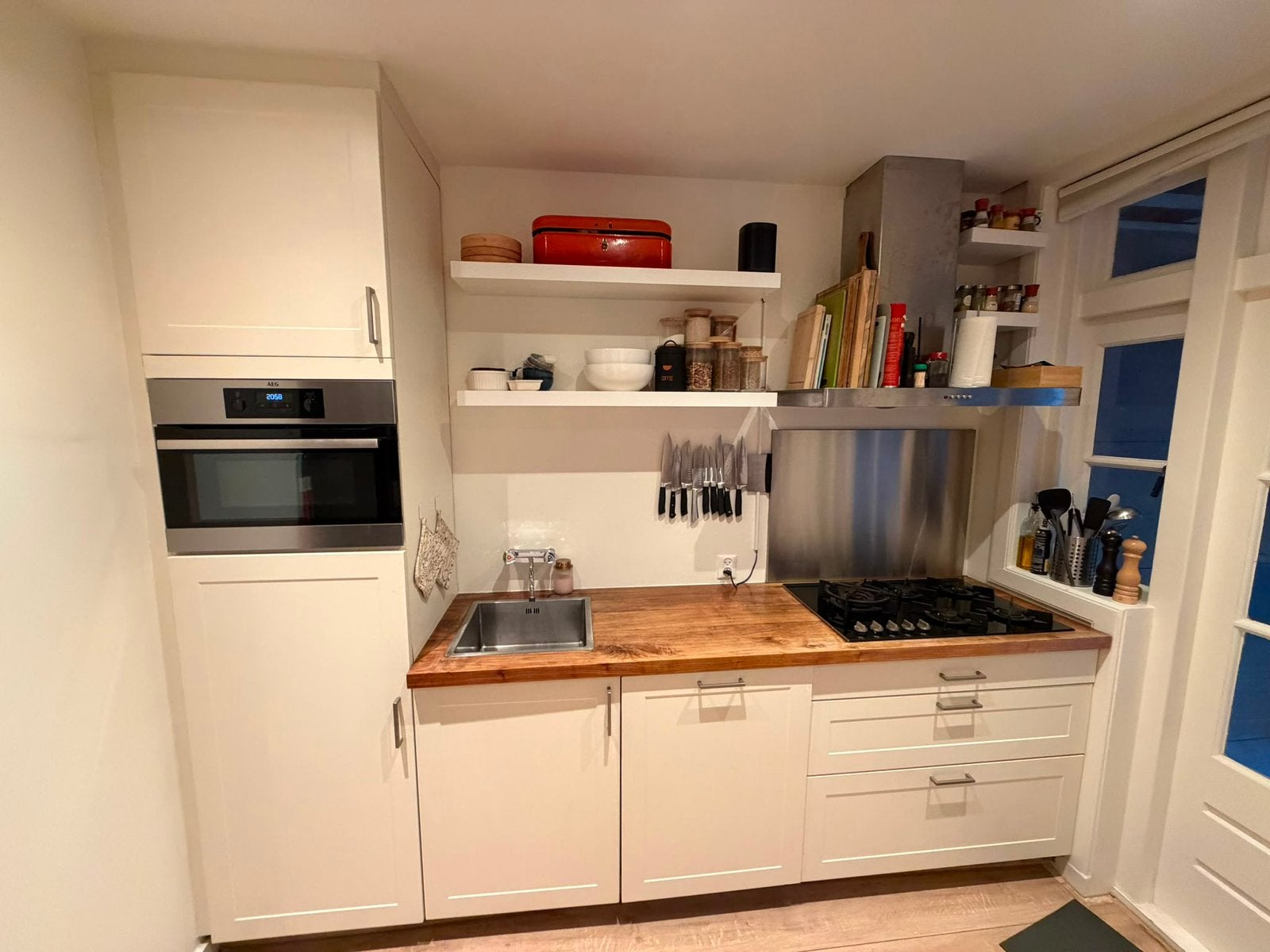 Complete keuken incl. AEG, Bosch, Smeg & ATAG app.| 285 cm, Ophalen, Gebruikt, Wit, Enkelwandige keuken
