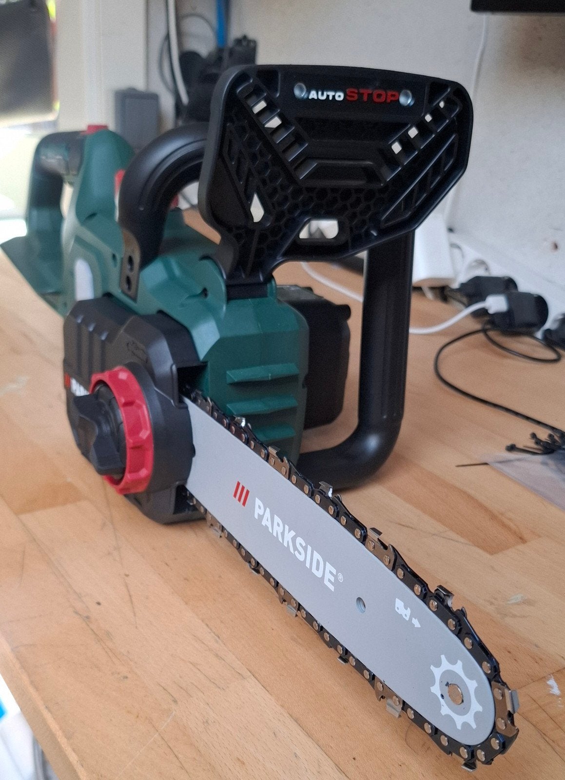 Parkside kettingzaag 20V Nieuw, Kettingzaag, Nieuw, Ophalen of Verzenden, 30 tot 70 mm