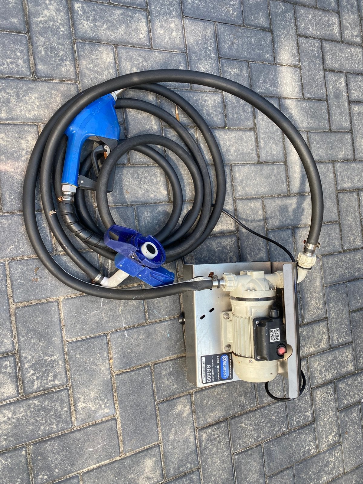Regentonpomp met pistoolhandvat voor IBC container, Ophalen, Gebruikt, Elektrisch, Regentonpomp
