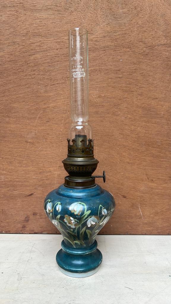 Antieke petroleumlamp met Kosmos Brenner & Pahero glas, Antiek en Kunst, Antiek | Lampen, Verzenden
