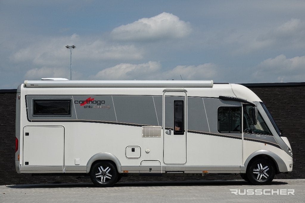 Carthago Chic C-Line I 4.9 – 150 PK | Dakairco | 5-persoons, Integraal, Ringverwarming, Fiat, Bedrijf