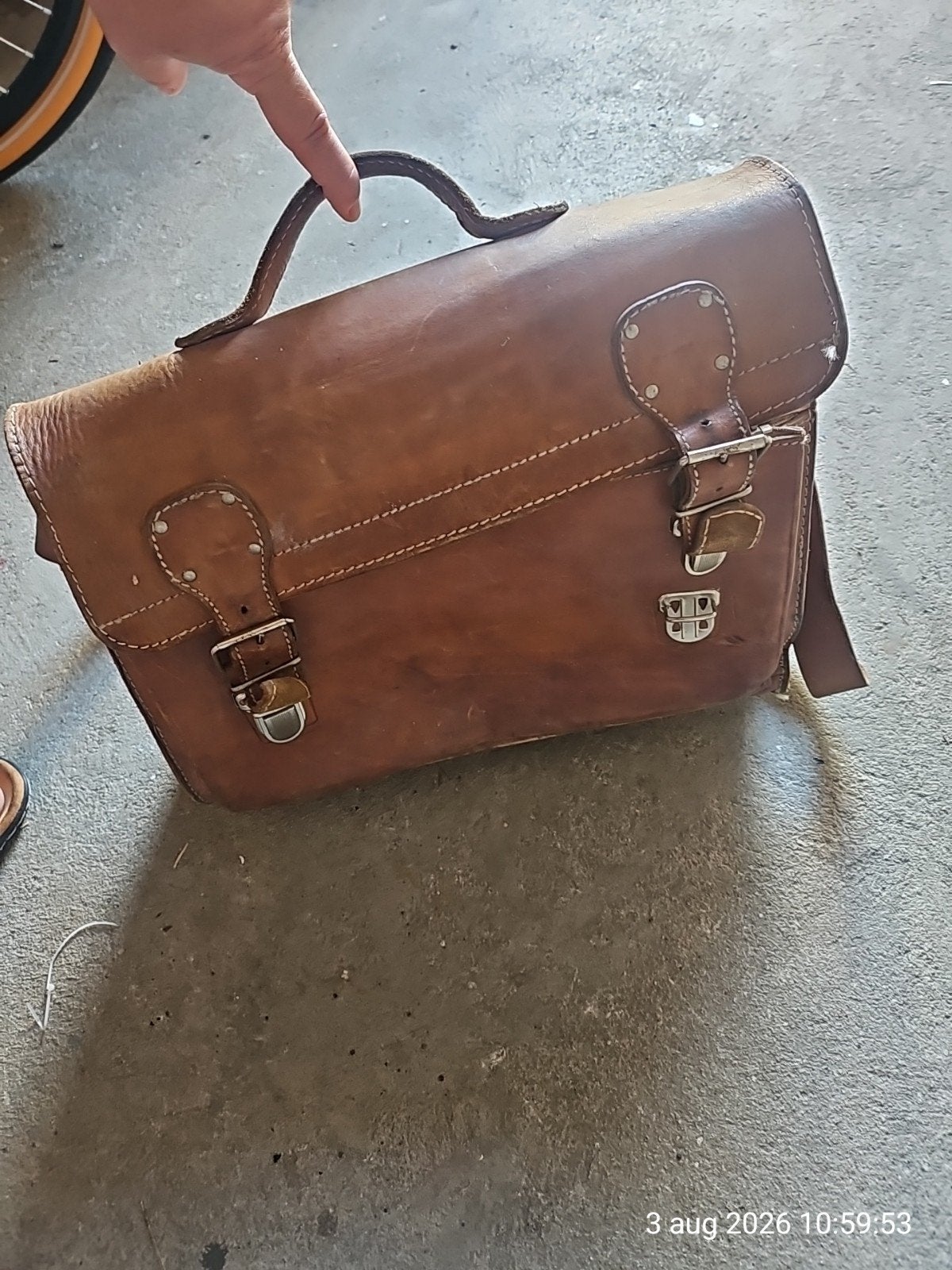 2 Vintage Leren Schooltassen - Authentiek en Robuust, Ophalen, Gebruikt, Bruin, Aktetas of Boekentas