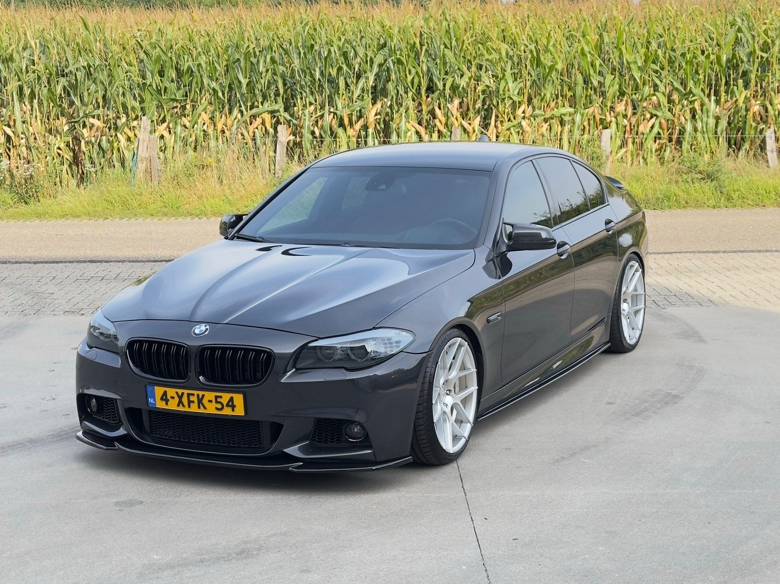 BMW 5-Serie 3.0 535I F10 AUT 2010 Grijs, Auto's, Automaat, Achterwielaandrijving, Zwart, 1675 kg