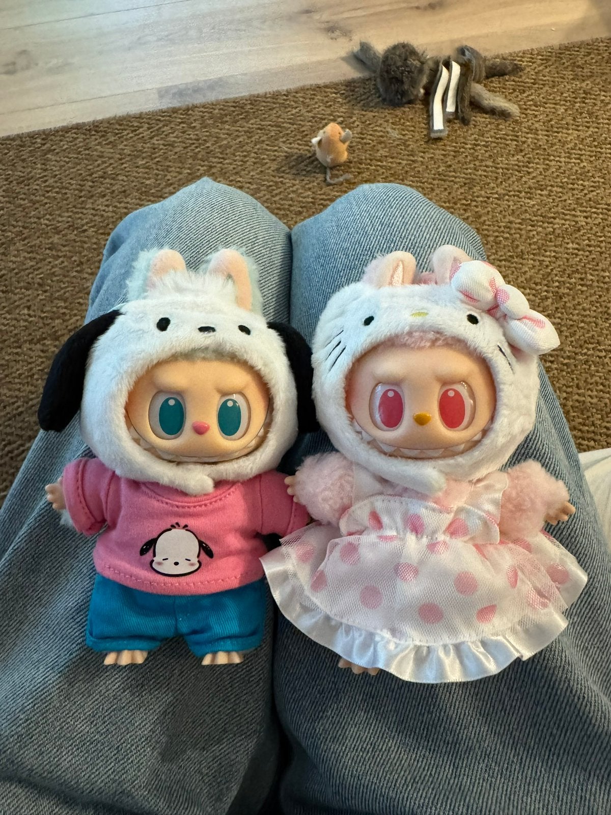 labubu x2 hello kitty & pochacco, Verzamelen, Poppetjes en Figuurtjes, Ophalen of Verzenden, Zo goed als nieuw