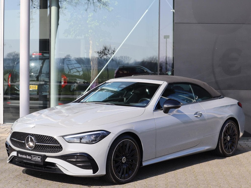Mercedes-Benz CLE Cabriolet 200 AMG Line, Auto's, Mercedes-Benz, 4 cilinders, Cabriolet, 4 stoelen, CLE Cabrio