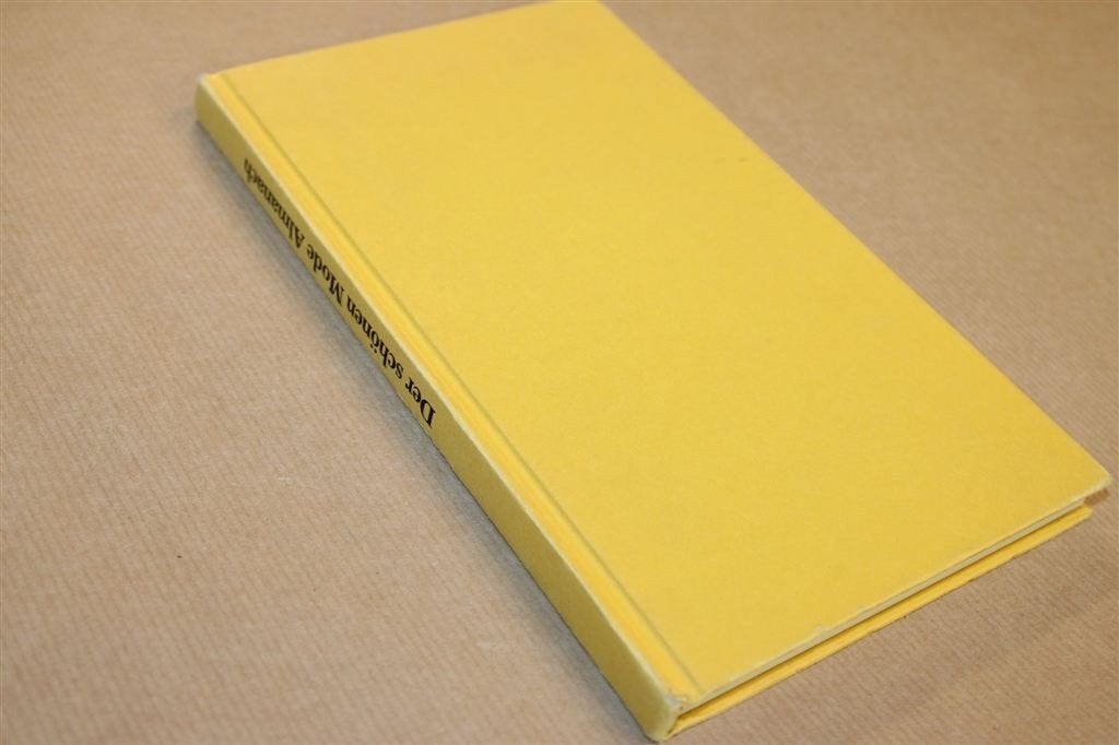 Der schönen Mode Almanach — Modellen, Patronen & Handwerk, Ophalen of Verzenden, Gelezen, Borduren en Naaien