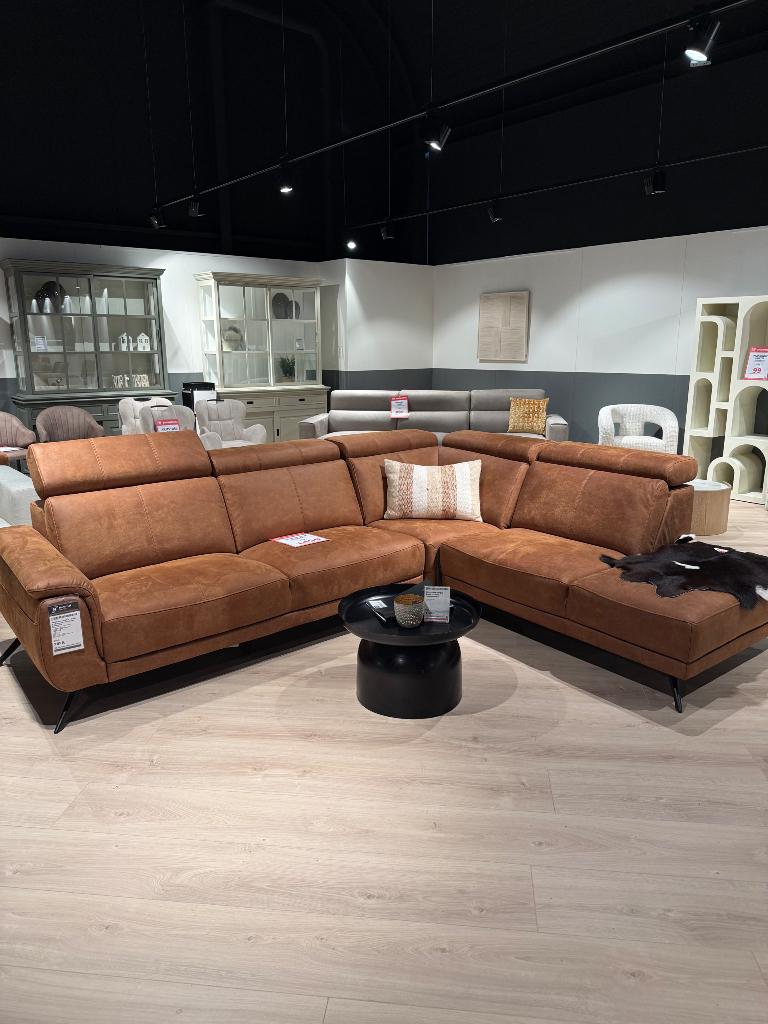 HOEKBANK ZANZIBAR – MICROLEDER – SHOWMODEL, Ophalen, Hoekbank, Nieuw, Metaal