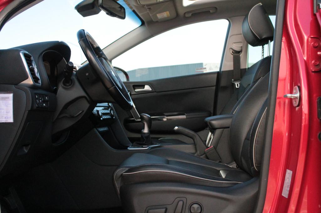 Kia Sportage 1.6 T-GDI GT-Line PlusLine | Pano | Trekhaak |, Auto's, Kia, Voorwielaandrijving, Gebruikt, 4 cilinders, Leder en Stof