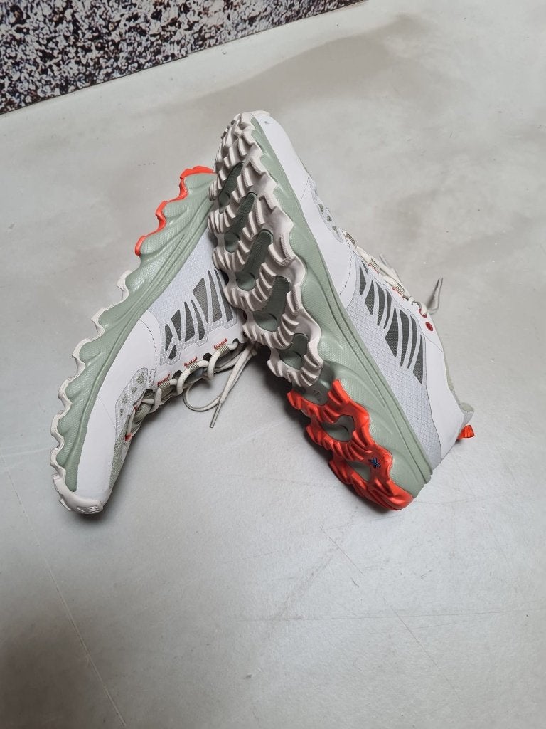 La Sportiva Helios lll dames, Sport en Fitness, Ophalen of Verzenden, Nieuw, Schoenen