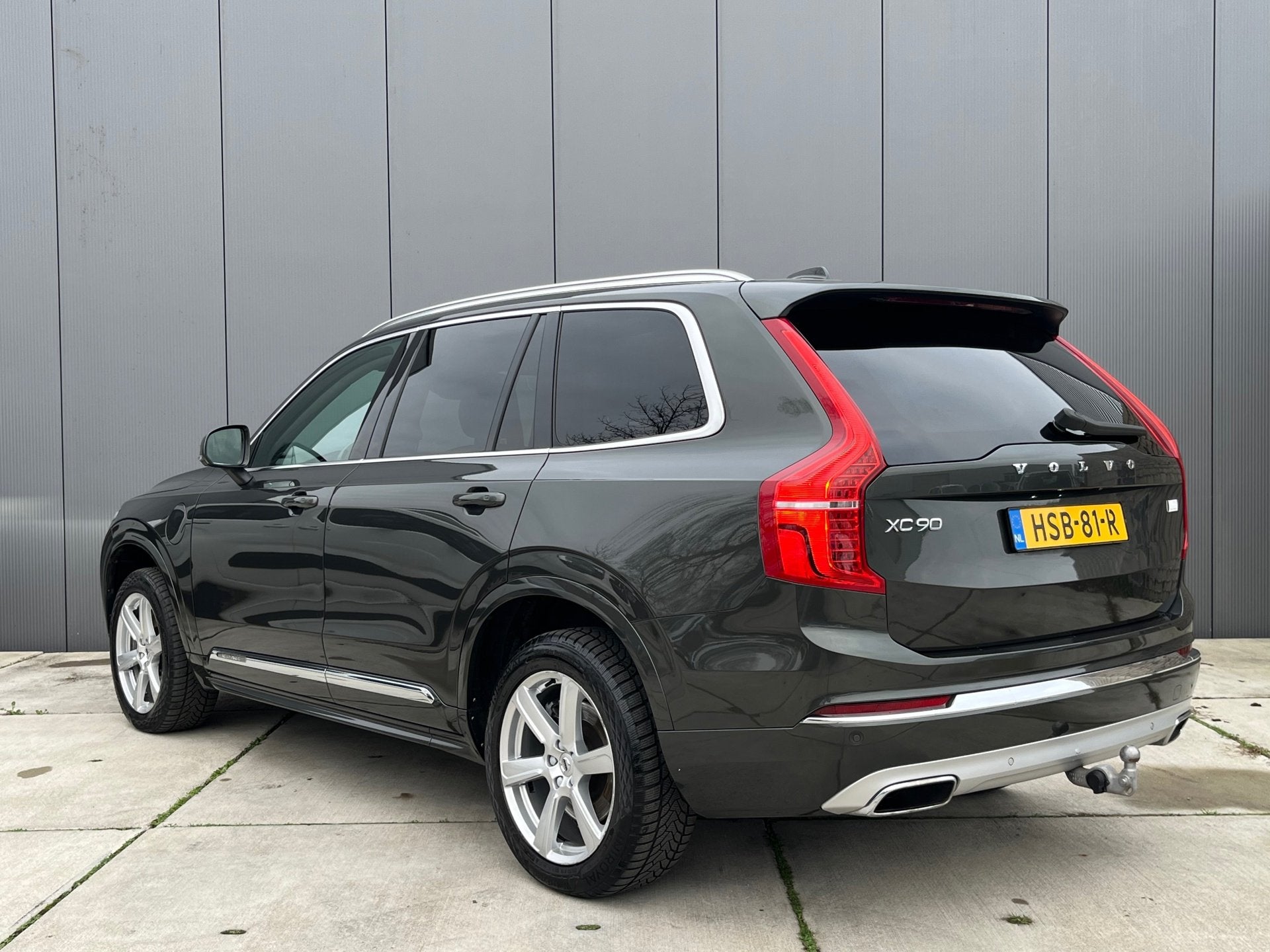 Volvo XC90 2.0 T8 Recharge AWD Inscription Expression 7P / A, Gebruikt, Zwart, 4 cilinders, 7 stoelen