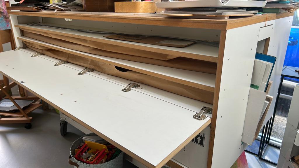 Verrijdbare Glas in lood werktafel, Ophalen, Zo goed als nieuw, 70 tot 120 cm