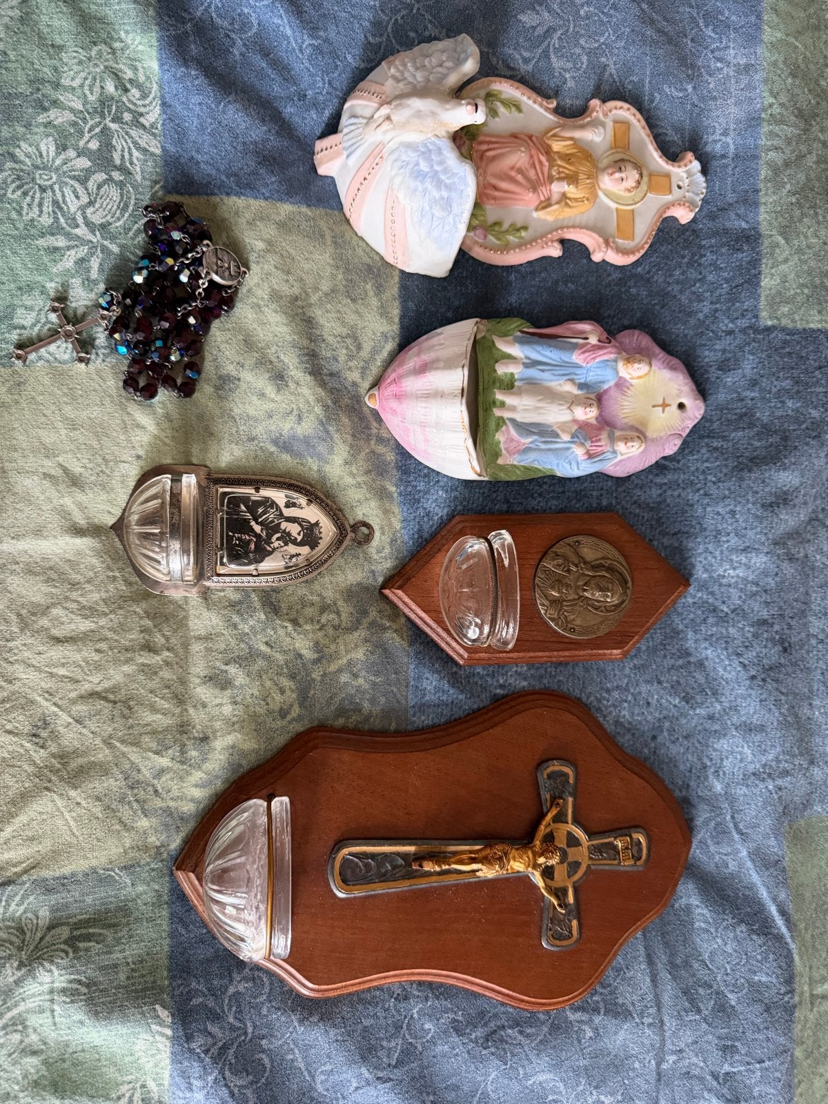 Diverse religieuze decoratie en rozenkrans, Ophalen of Verzenden