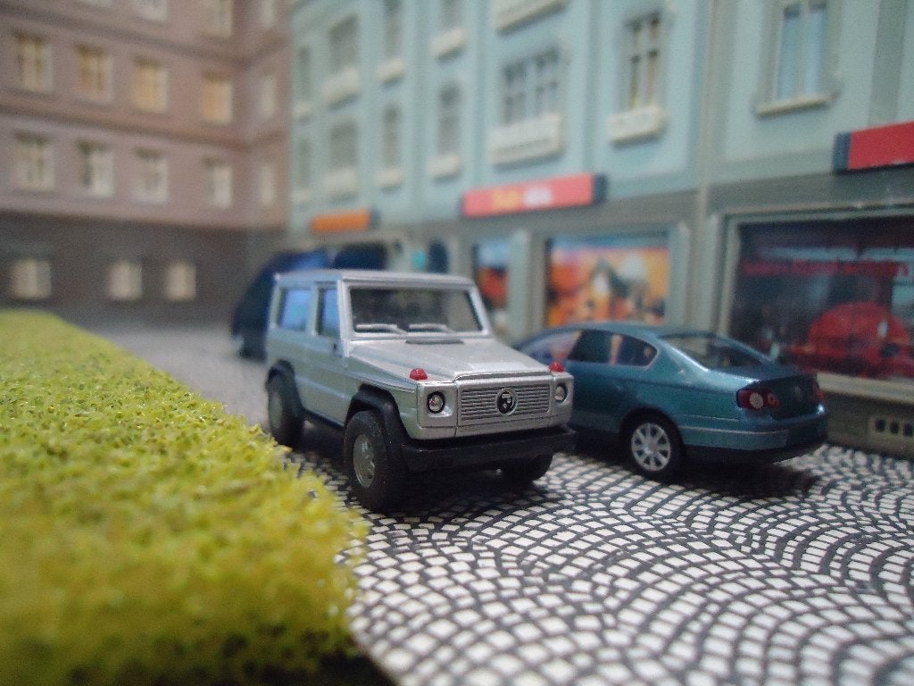 Steyr-Daimler-Puch W463 G-Klasse SWB zilvergijsmetallic, Hobby en Vrije tijd, Modelauto's | 1:87, Ophalen of Verzenden, Gebruikt