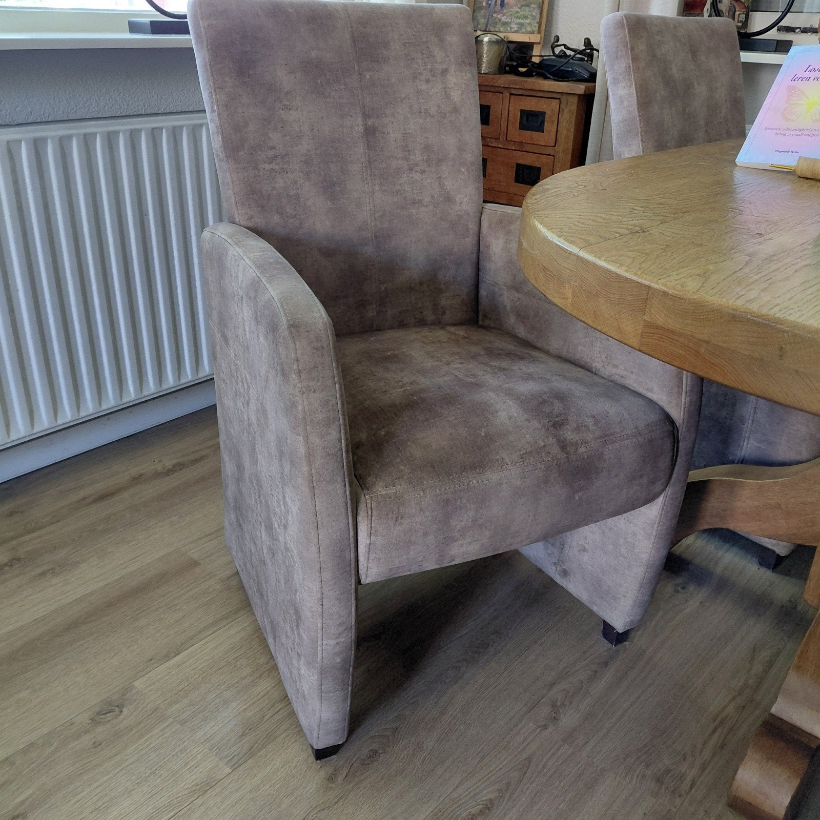 4 eetkamer stoelen, Ophalen, Modern., Gebruikt, Bruin