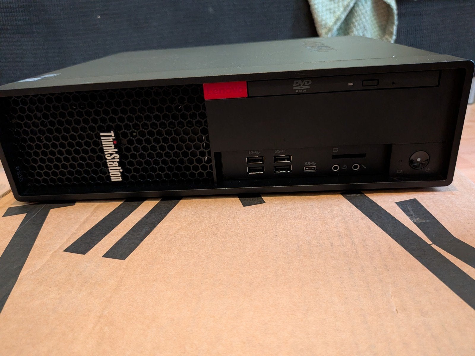 Lenovo Thinkstation P330 G2 i5-9700 Quadro 400 8GB RAM 512GB, Computers en Software, Desktop Pc's, Ophalen, Intel Core i5-9700