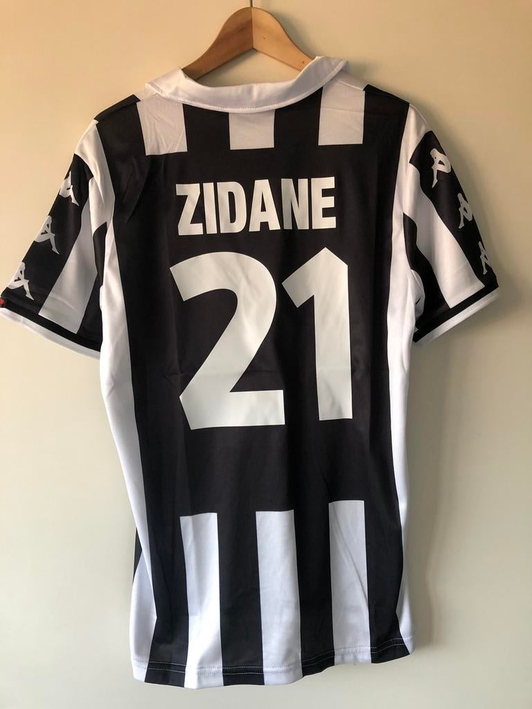 Zidane Juventus retro voetbalshirt maat L, Ophalen of Verzenden, Zo goed als nieuw, Maat 38/40 (M), Korte mouw