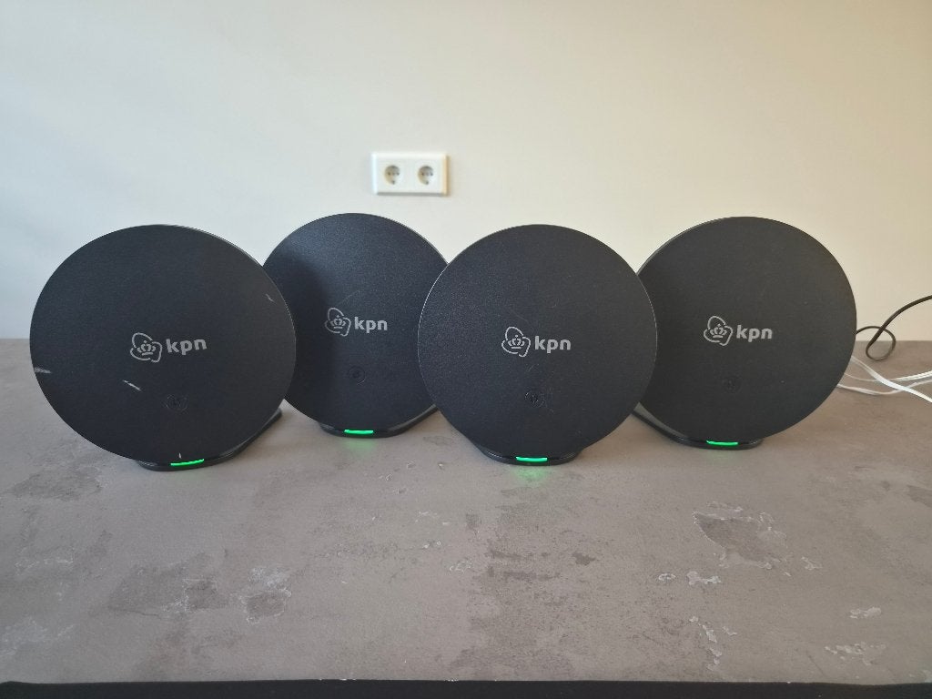 Kpn superwifi versterkers 2.0 ( 5 stuks), Ophalen of Verzenden, Gebruikt, KPN SuperWiFi