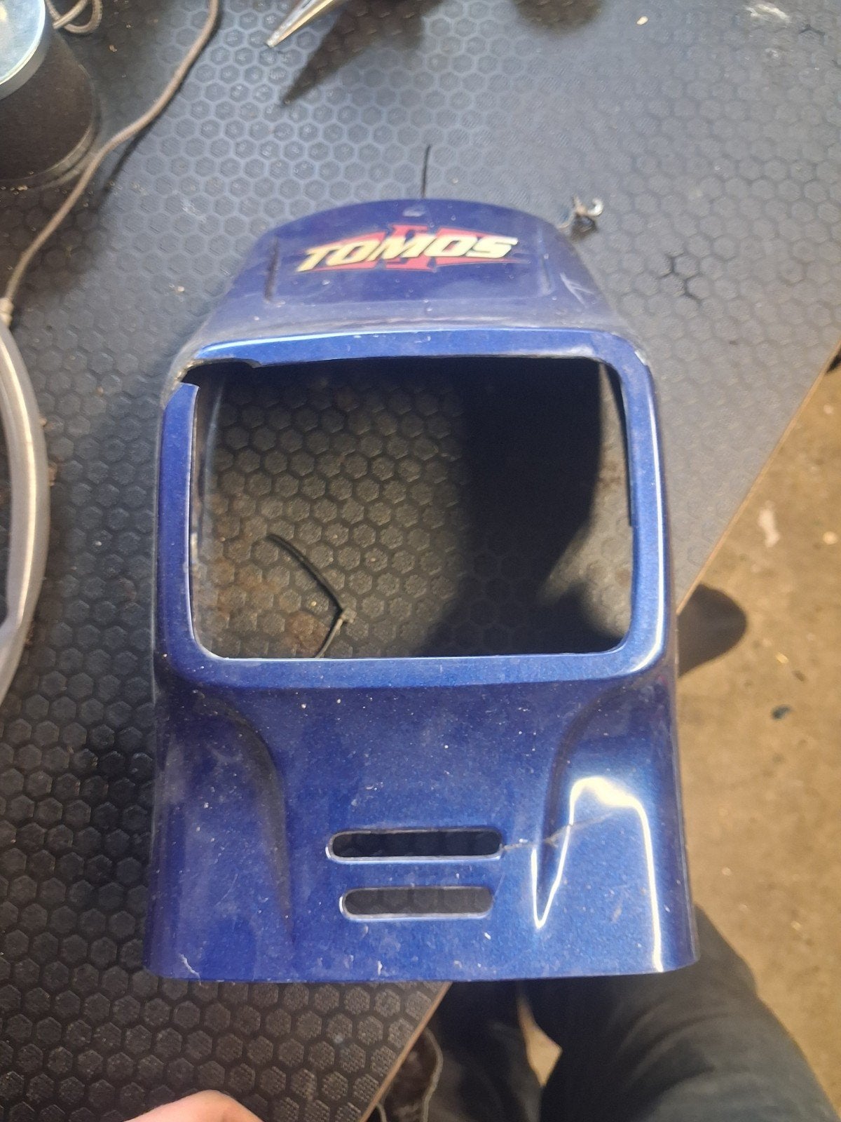 Tomos Koplamp Kap Houder Blauw - Gebruikt met schade, Fietsen en Brommers, Brommers | Tomos, Ophalen of Verzenden, Gebruikt