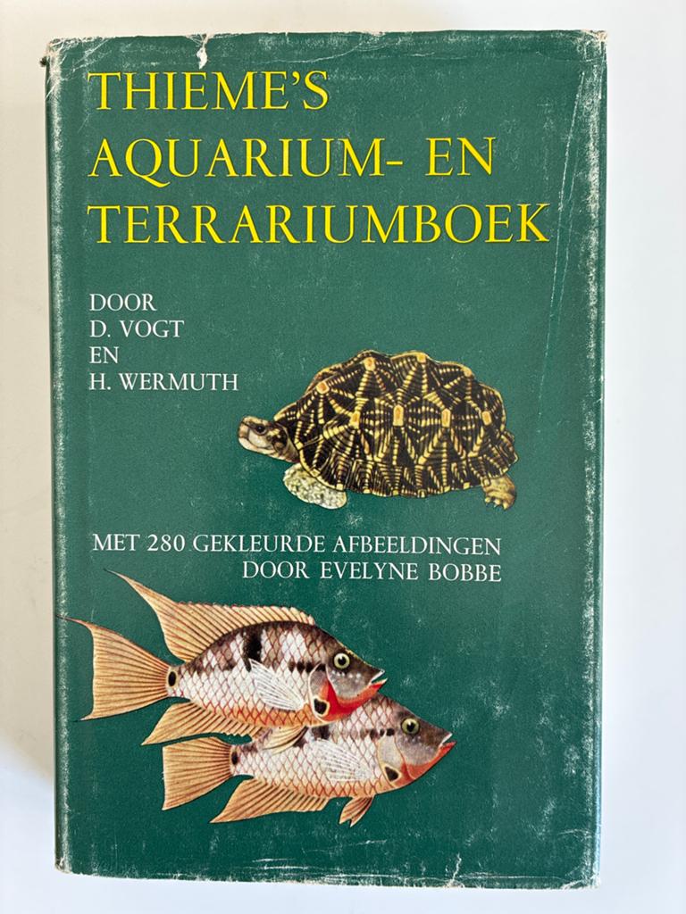 Thieme's Aquarium- en Terrariumboek - D. Vogt & H. Wermuth, Ophalen of Verzenden, Gelezen