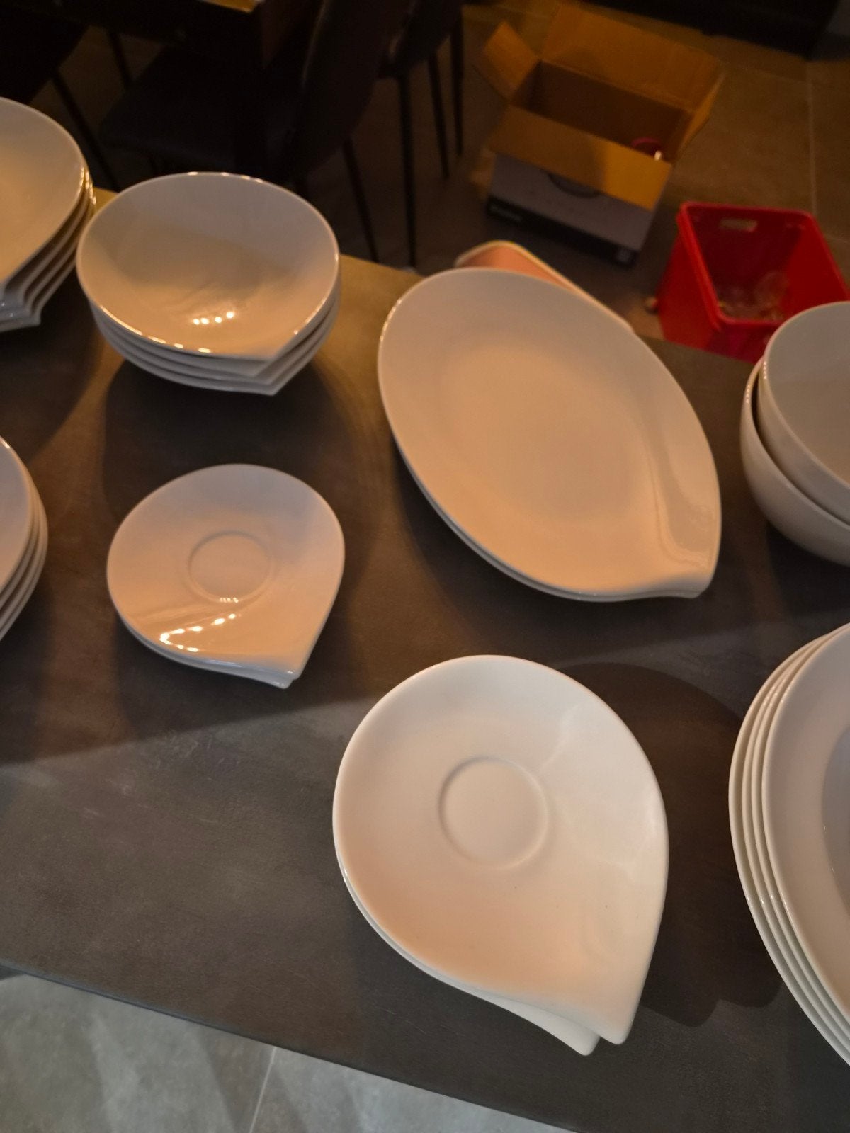 Villeroy & Boch servies set, Ophalen, Villeroy & Boch, Zo goed als nieuw, Modern