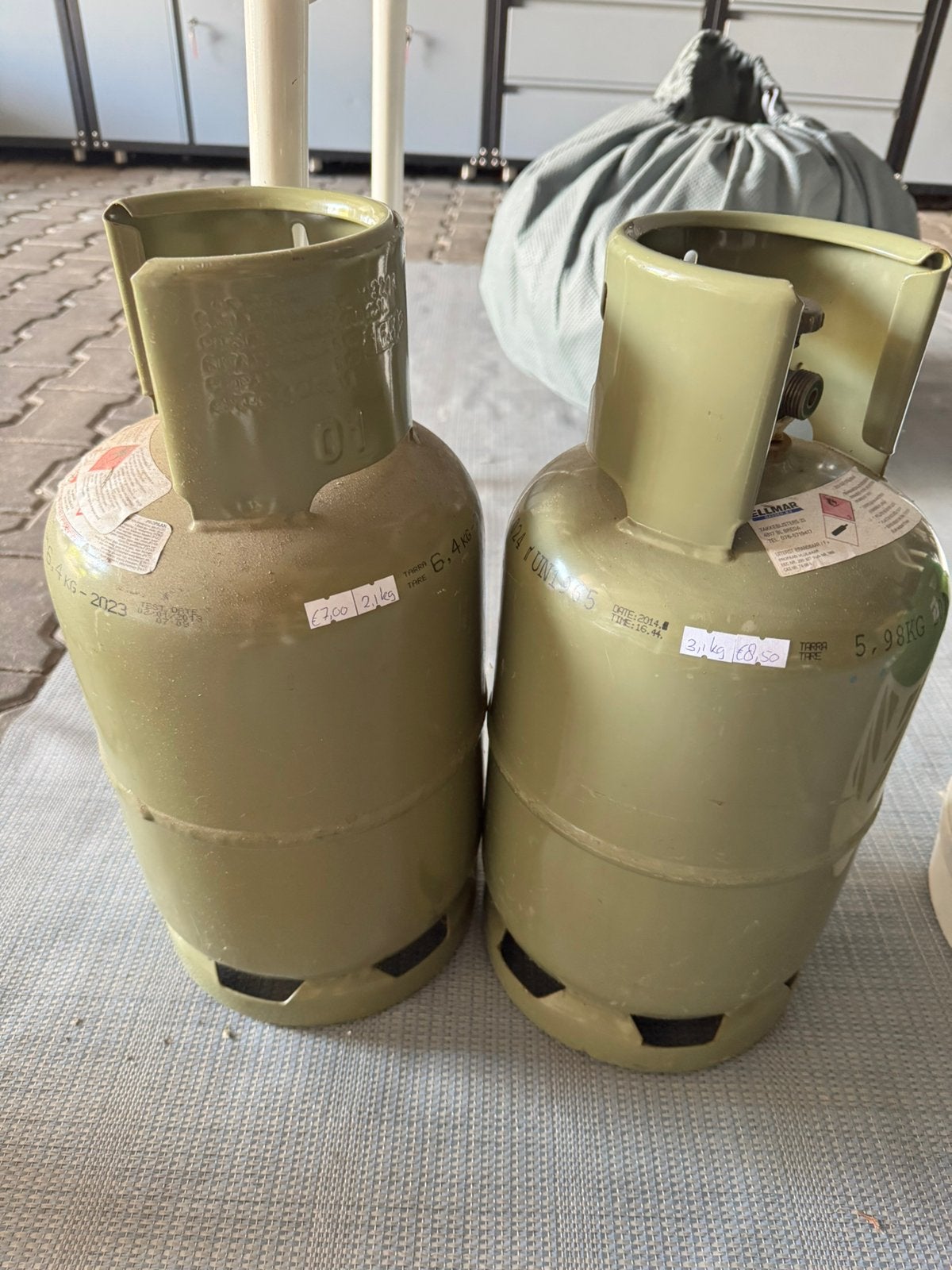 2x 5kg fles samen met 5,2kg vulling, Ophalen, _, _, Zo goed als nieuw