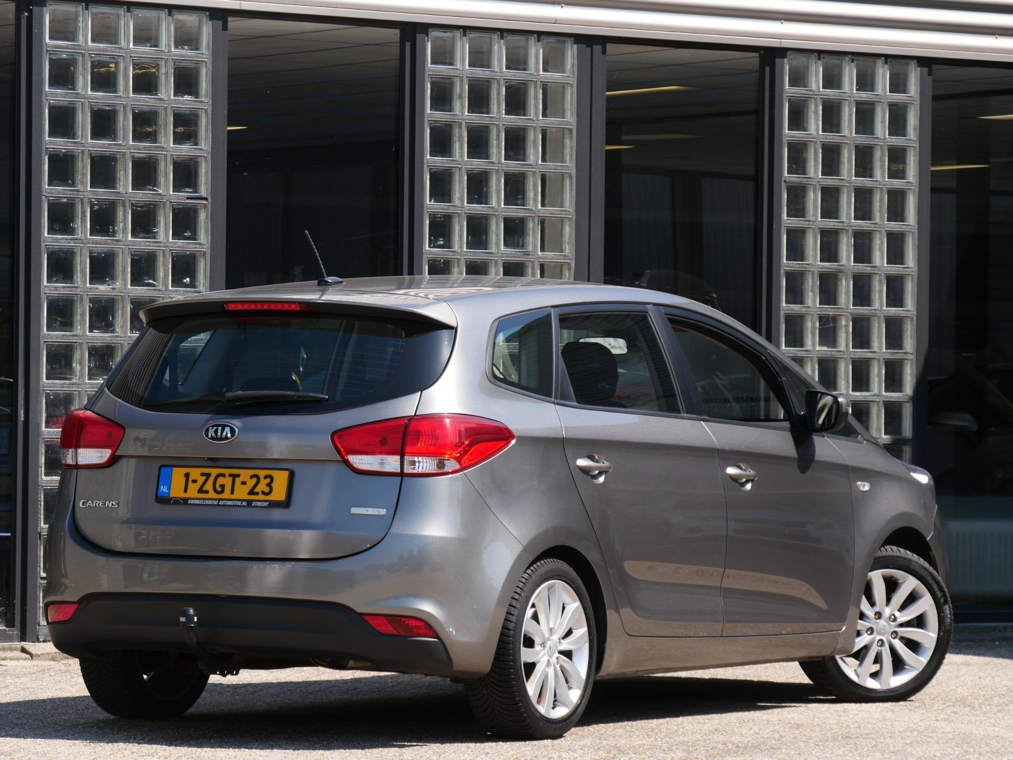 Kia Carens 1.6GDi PLUS PACK/ 7-PERSOONS/ TREKHAAK/ ALL-SEASO, Auto's, Kia, Voorwielaandrijving, Euro 5, Gebruikt, 1591 cc