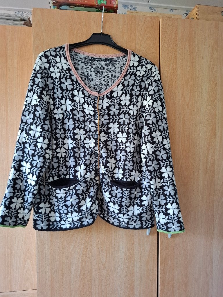Gudrun Sjödén vest met klaverpatroon - Maat L, Zwart, Maat 42/44 (L), Ophalen of Verzenden, Zo goed als nieuw