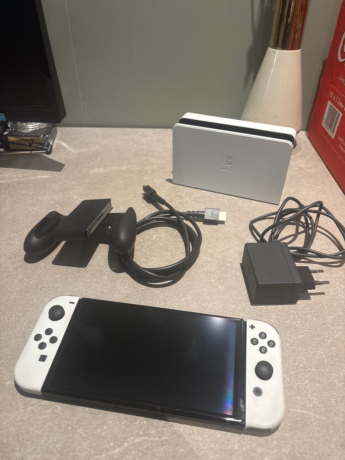 Nintendo Switch OLED - Goede staat met accessoires, Met games, Zo goed als nieuw, Met 1 controller, Switch OLED