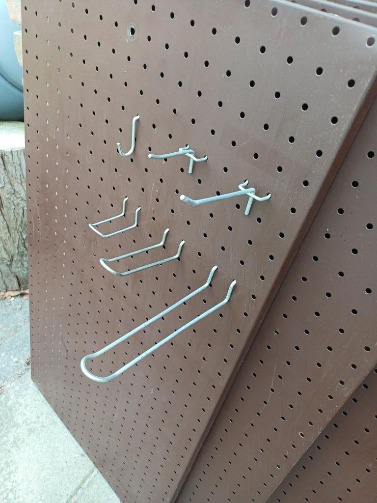 Wandborden ophangsysteem gereedschap met haken, Doe-het-zelf en Verbouw, Gereedschap | Handgereedschap, Ophalen, Gebruikt