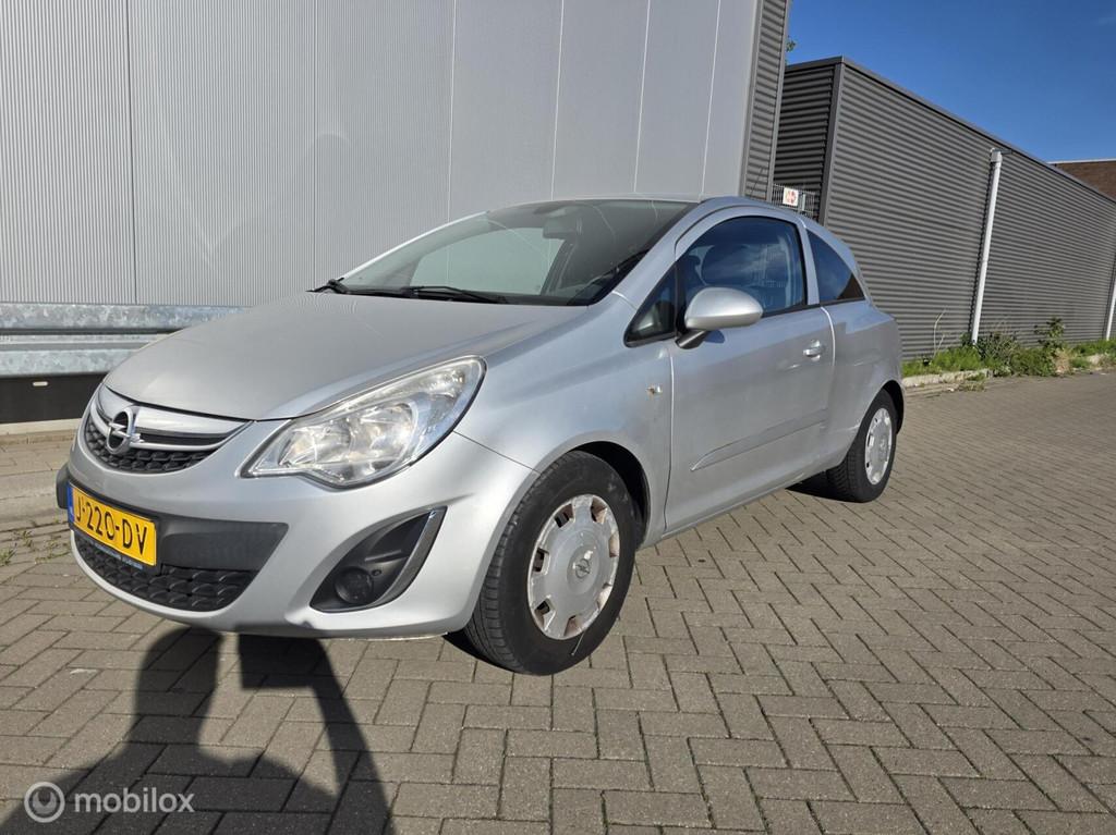 Opel Corsa 1.4-16V 2011, AIRCO 155900 KM,, Voorwielaandrijving, Euro 5, 40 €/maand, 1398 cc