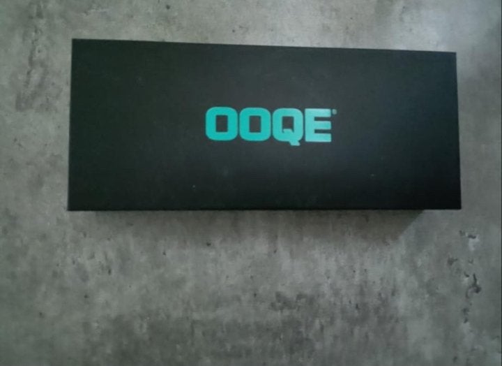 Zo goed als nieuwe grijze OOQE watch cs pro 43-46 mm, Ophalen of Verzenden, Zo goed als nieuw, Waterdicht, Grijs